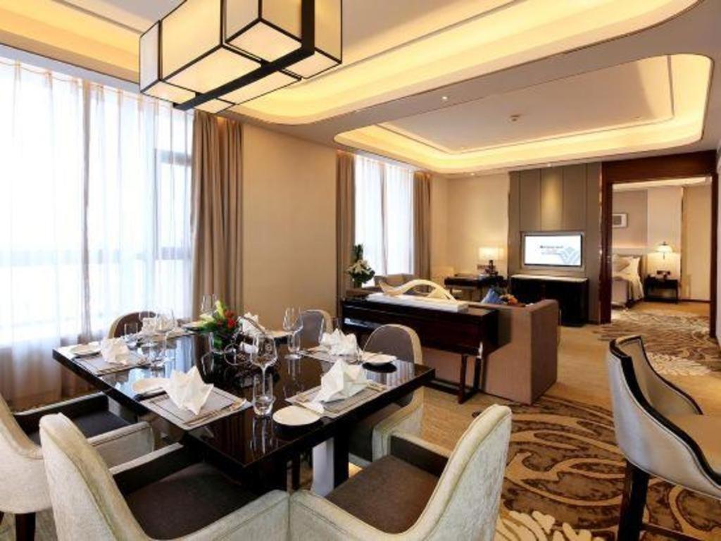 Hotel Wyndham Grand Plaza Royale Huayu Chongqing Exterior foto