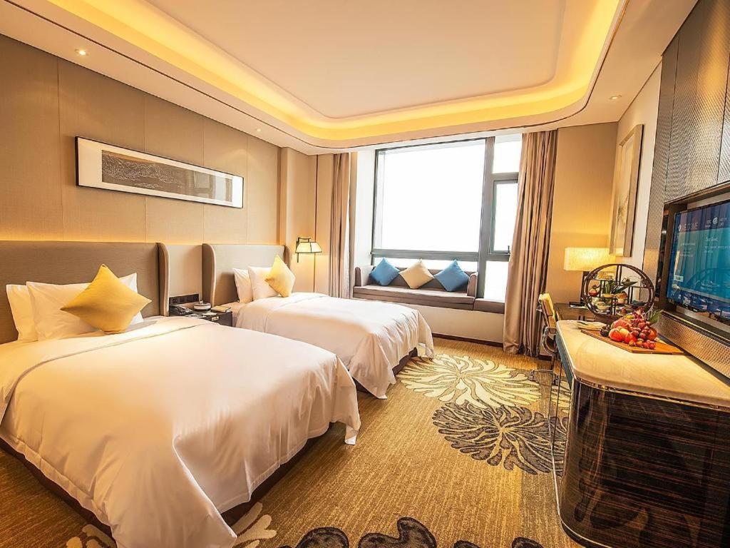 Hotel Wyndham Grand Plaza Royale Huayu Chongqing Exterior foto
